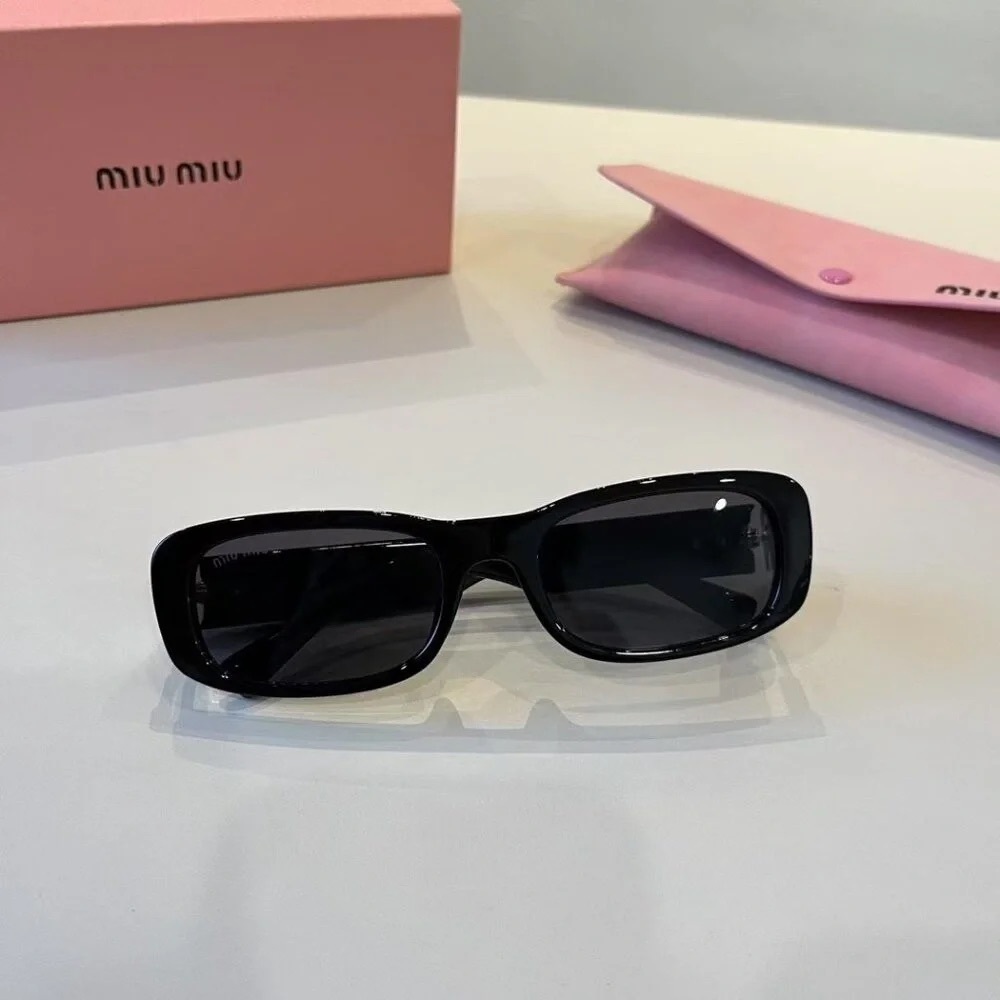 🐻Miu Miu Sunglasses - Picture 11 of 11